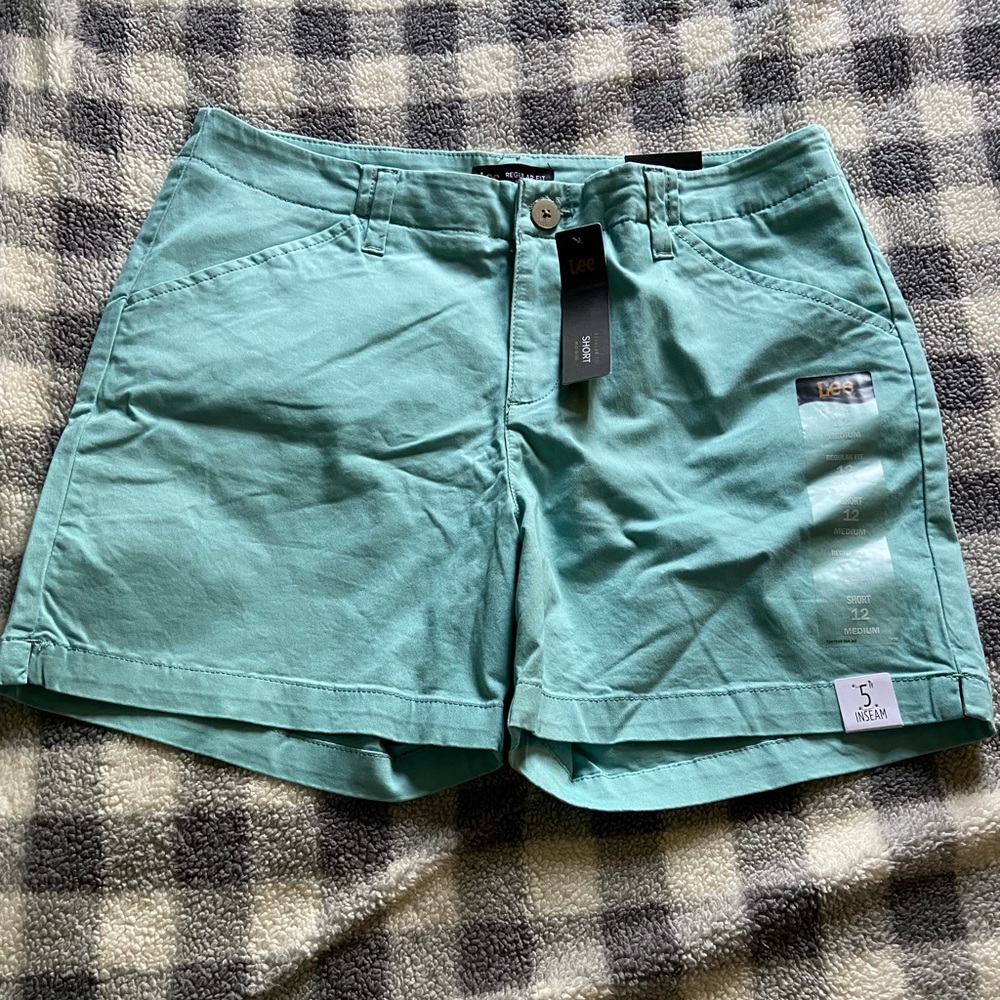NWT Lee teal shorts